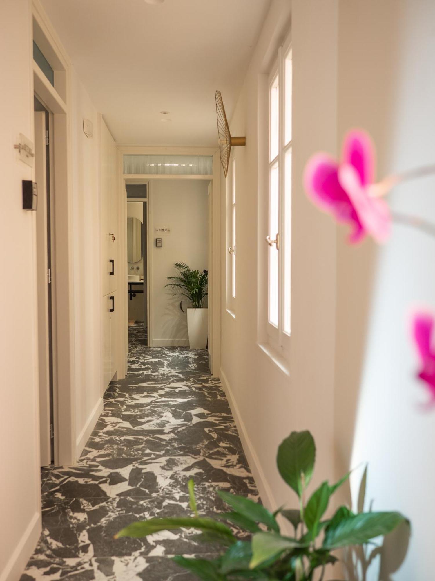 Muses Luxury Apartment *