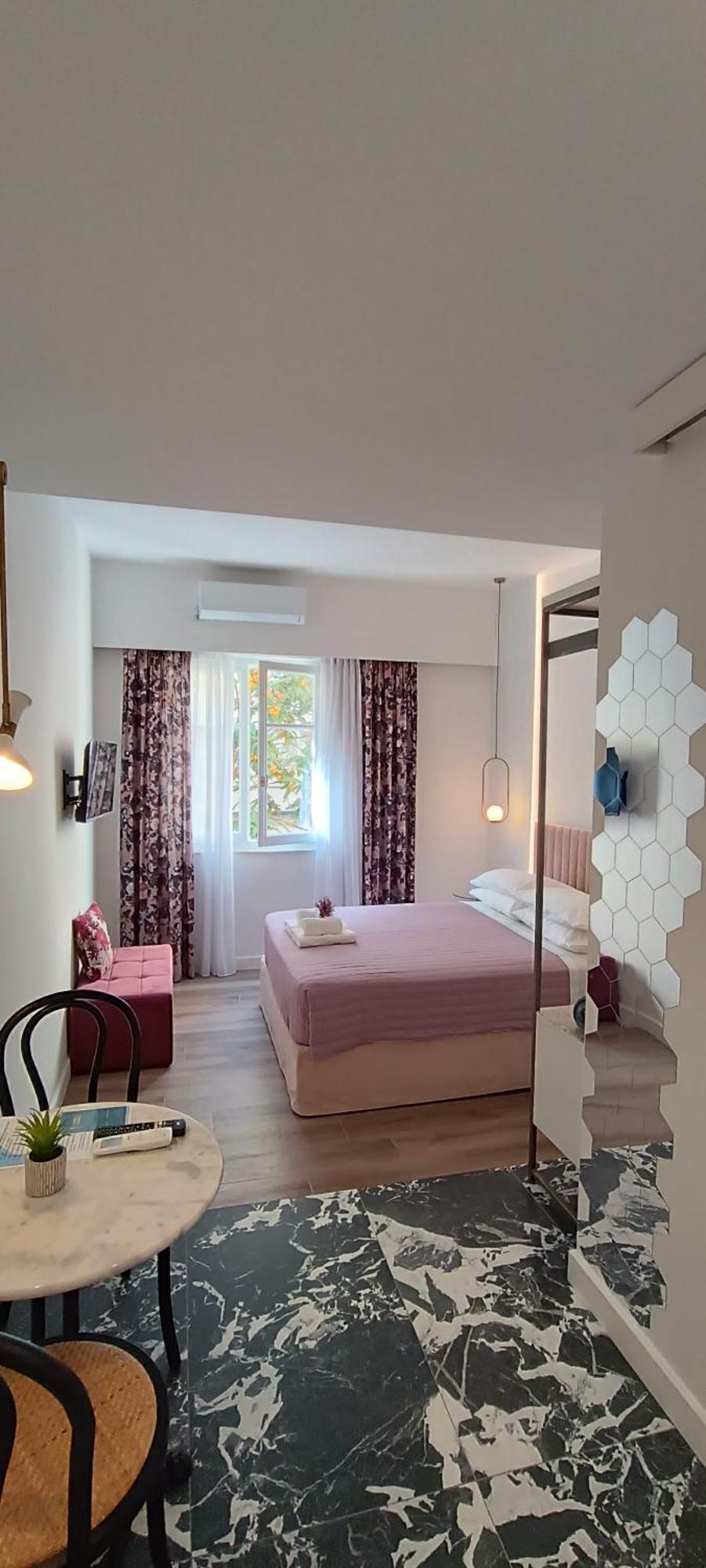 Muses Luxury * Corfu (city)