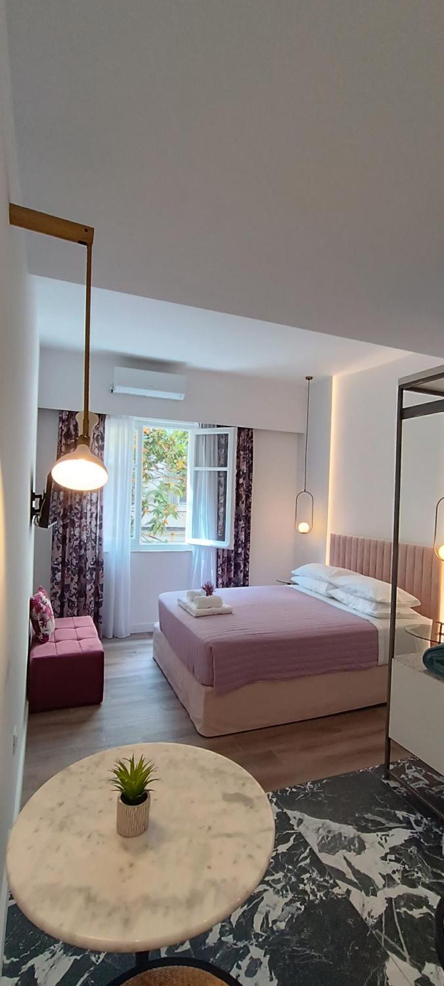Muses Luxury